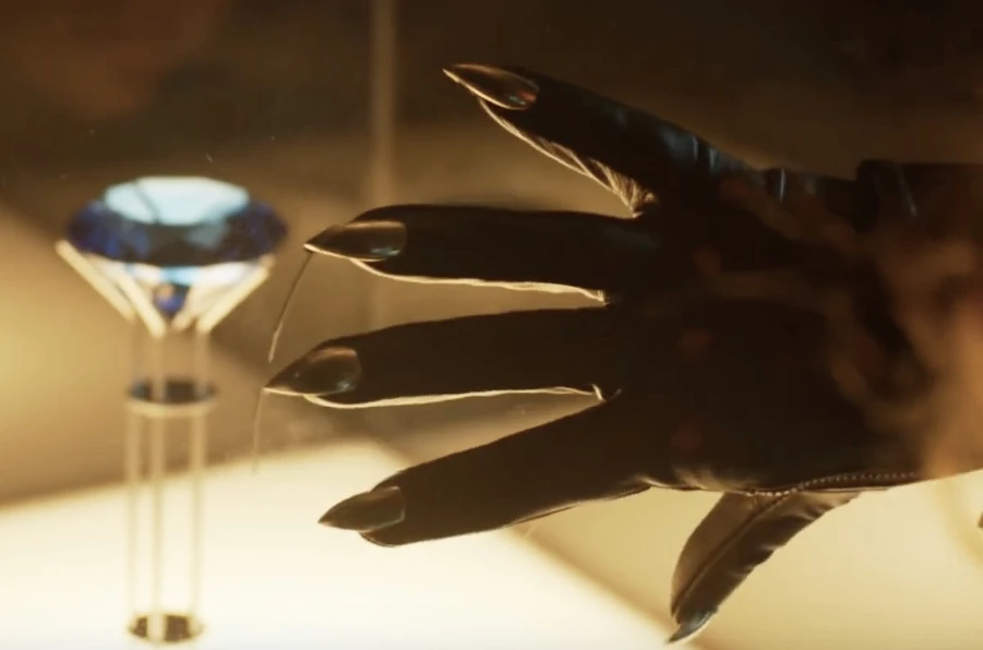 Clawed Gloves Gotham Wiki Fandom
