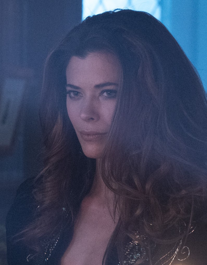 Gotham Tv Show Cast Poison Ivy