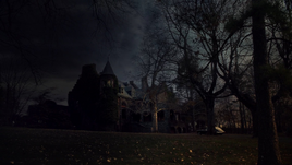 Elijah Van Dahl's mansion