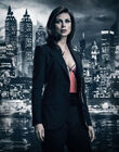 Leslie Thompkins (Morena Baccarin)