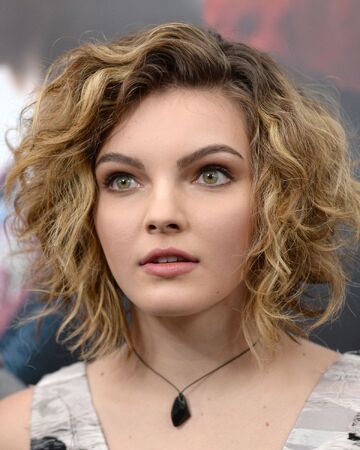 Camren bicondova