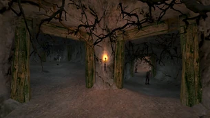 Kolejne rozgałęzienie w pobliżu drugich drzwi