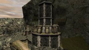 Widok na wieżę fortecy