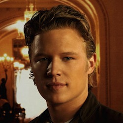 Christopher-egan-gothica