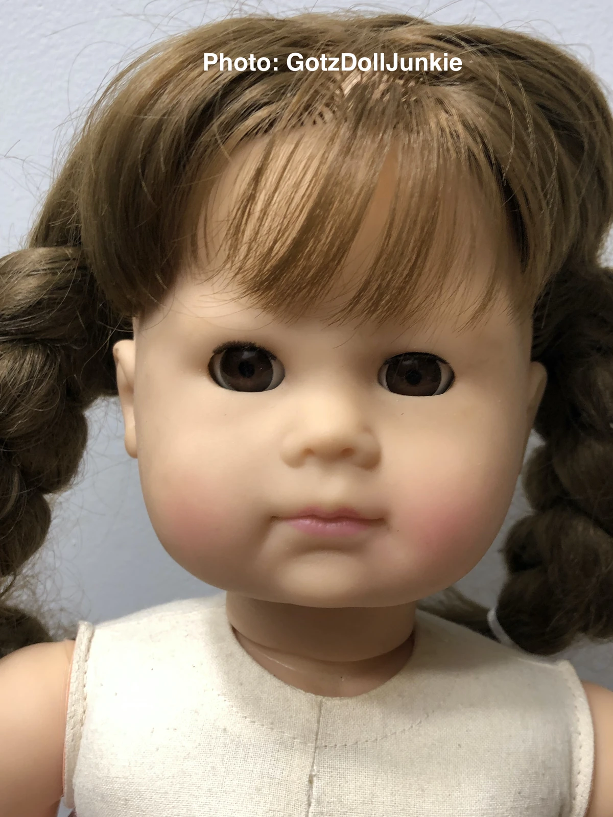 Different Götz PLAY DOLL Facial Mold and Neckstamp Markings BABY