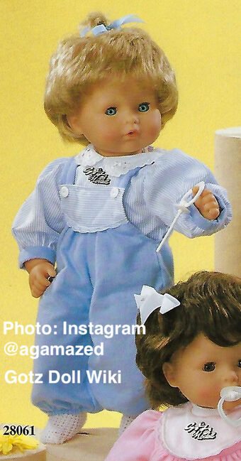 1986 SANDY - Götz Modell Play Doll - 16 Inch Laughing Crying 1986 SANDY - Götz Modell Play Doll - 16 Inch Laughing Crying