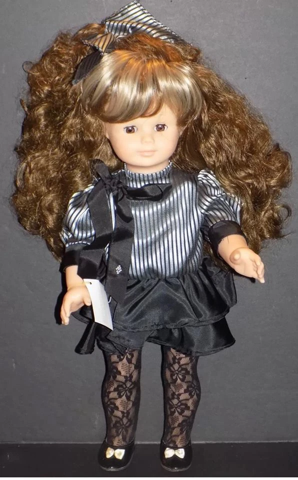 1989 JENNIFER - Articulated Soft Body 18