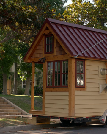 Coyote S Tiny House Grace And Frankie Wiki Fandom Coyote S Tiny House Grace And Frankie Wiki Fandom