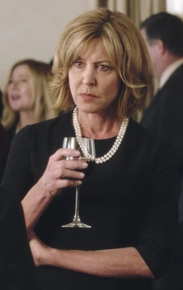 Lydia Foster | Grace and Frankie Wiki | Fandom