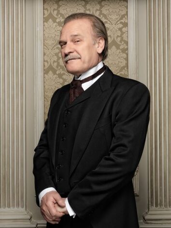 Jesús Cisneros.jpg
