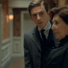 Angel Alarcon Fernando Llanes Gran Hotel Serie De Television Wiki Fandom
