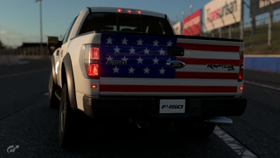America livery, seen in Stars & Stripes. Apart from the American flag painted on the rear tail, there are no other changes.