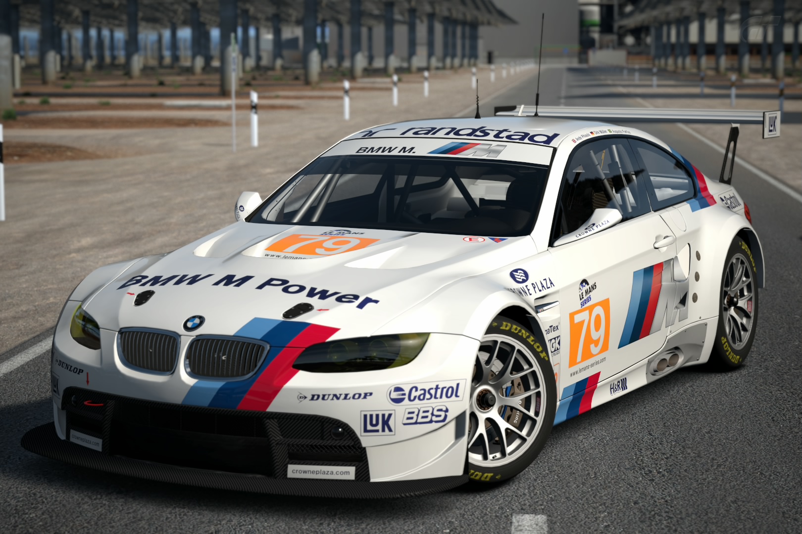 https://static.wikia.nocookie.net/gran-turismo/images/9/99/BMW_E92_M3_%28BMW_Motorsport%29_%2710.jpg/revision/latest?cb=20190131160341