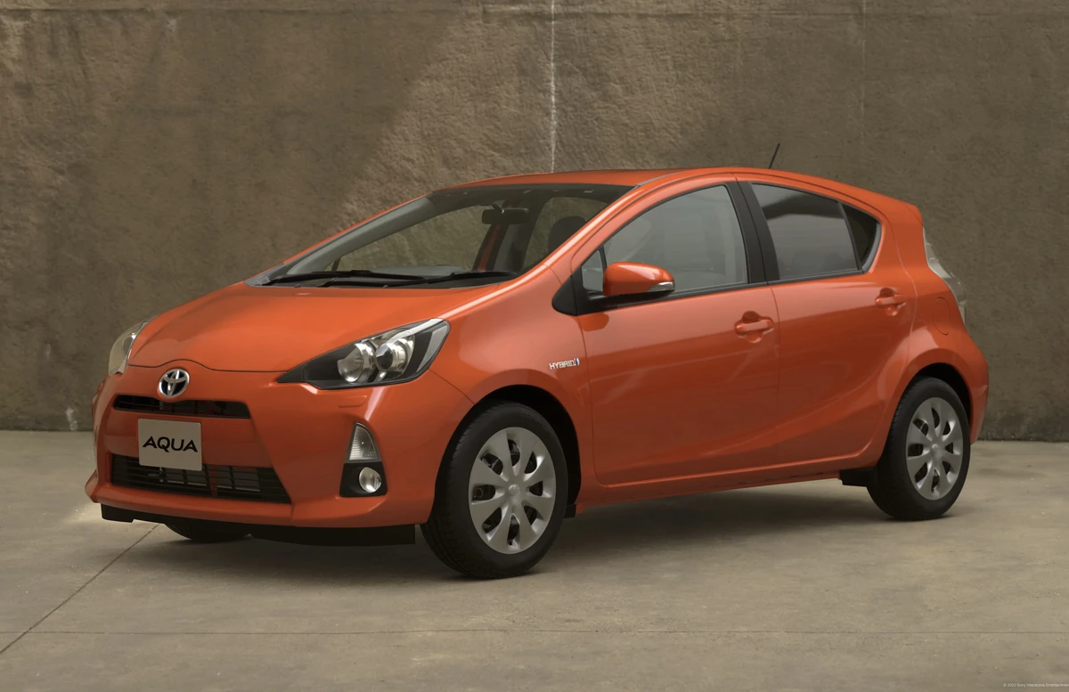 Toyota Aqua S 