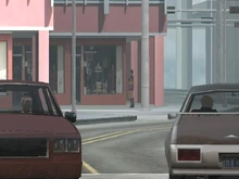 在消防站附近与嫖客交易过后的一个小妞