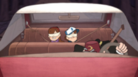 200px-S1e2 dipper and mabel blindfolded