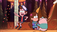 S1e9 Dipper angrily pointing