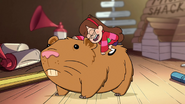 S1e11 Mabel hugging Cheekums