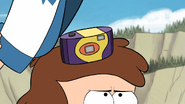 S1e2 camera under dipper's hat