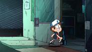 S1e5 dipper skipping inside