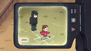 S1e1 mabel hopscotch