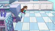 S1e5 mabel running in the store