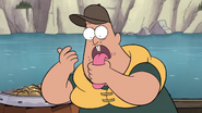 S1e2 soos wiping fish food