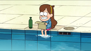 S1e15 mabel reading letters