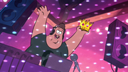 S1e7 soos with crown contest start