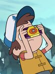 S1e2 dipper pines taking picture small