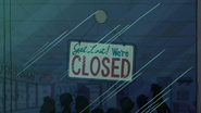 S1e5 closed sign