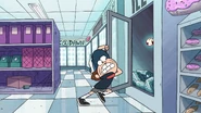 Dipper decides to close the cooler door after the cooler monster tried to attack him.