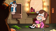 S2e4 mabel scared