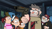 S2E13 Ford zückt eine Knarre.png