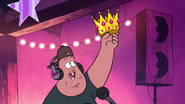 S1e7 soos crown