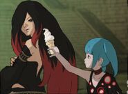 Cyanea giving icecream to Raven.