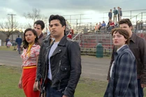 PINK 101 Olivia-Richie-Cynthia-Gil Still.jpg (2.72 MB)