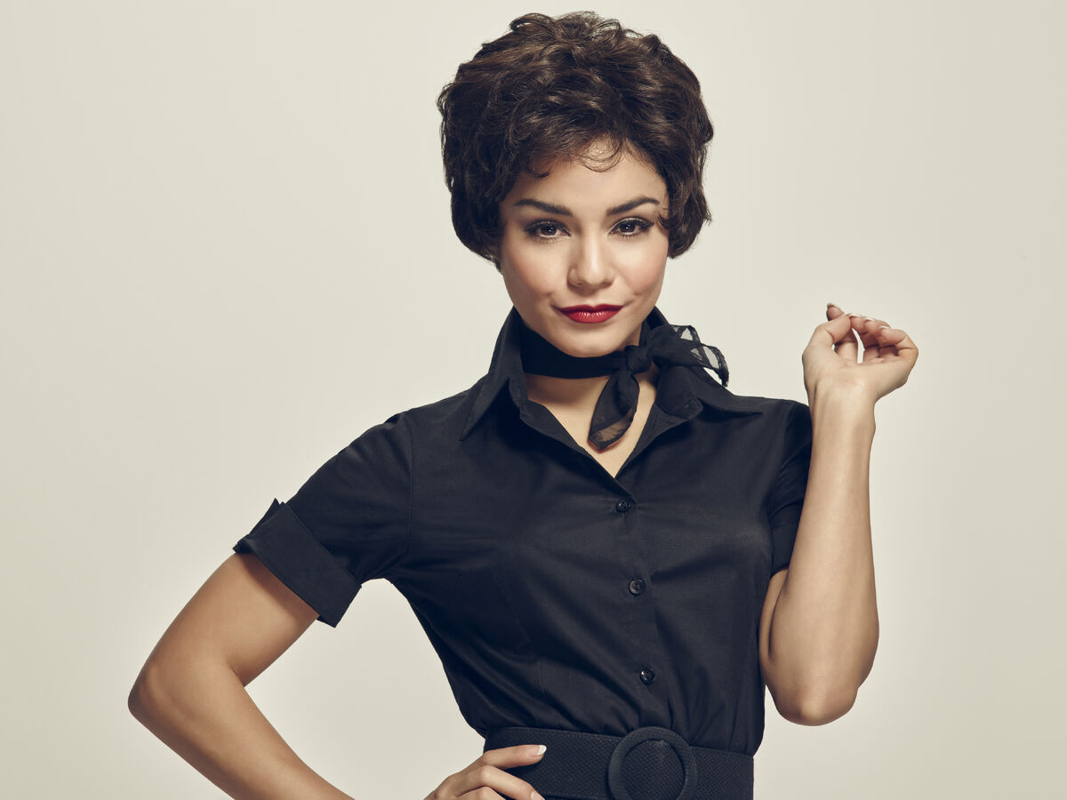 Betty Rizzo (Grease Live) Grease Wiki Fandom