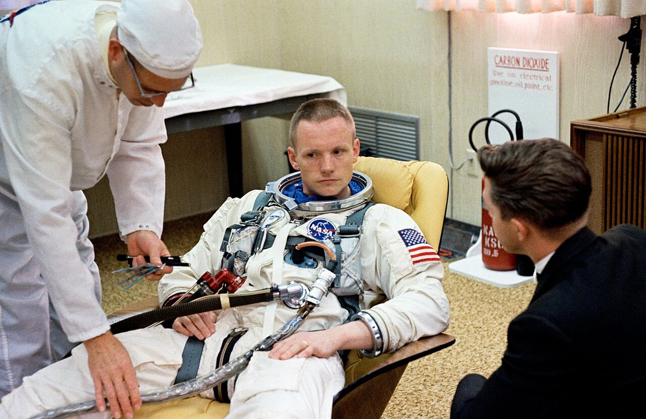Neil Armstrong | Greatest Americans Wiki | Fandom, image size:1280x831