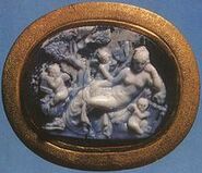 220px - Hermaphrodite et Érotes Onyx 1er siècle B C