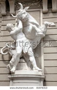 Stock-photo-statue-of-hercules-fighting-the-cretan-bull-in-the-hofburg-quarters-vienna-81978313.jpg (38 KB) Herakles wrestling the Kretan Bulll