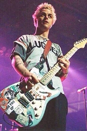 Billie Joe performing with Blue in 1994.