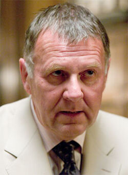 Tom-Wilkinson-Not-That-One