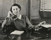  originated the role of Leonore Case on the 