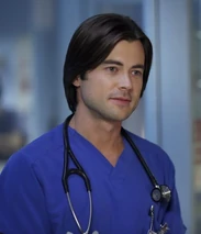 James Peterson (Ex-fiancé de Amelia)