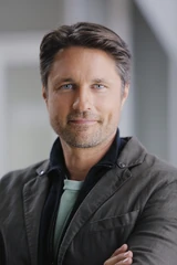 Nathan Riggs (Ex-fiancé de Megan)
