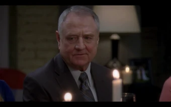 Daniel Robbins (Mari de Barbara) (Père de Tim et Arizona)