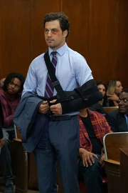 13x02-55.jpg (30 kB)