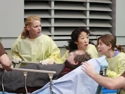 4x09-14.jpg (309 KB)