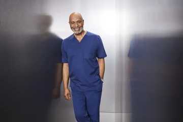 James Pickens, Jr. as Richard Webber